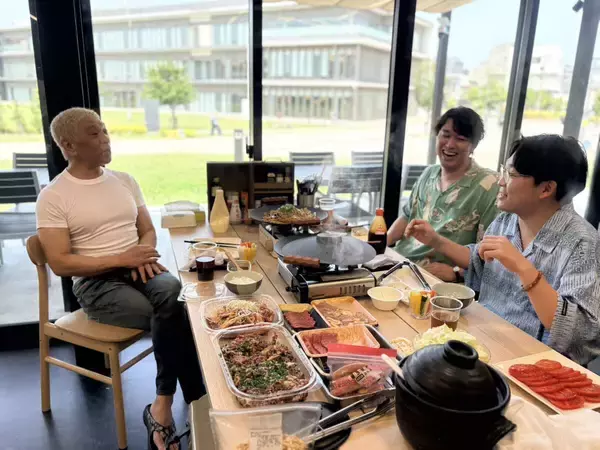 松本人志　「ＤＯＷＮＴＯＷＮ＋」新企画の生放送に出演　オズワルドとランチを食べながらまったり談笑