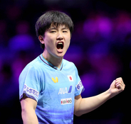 【卓球】張本智和「ストレートで勝てるとは…」 Ａ・ルブランに快勝 第１Ｇ１９―１７、第２Ｇは７点差大逆転で２連覇に前進！ 準決勝は松島輝空と日本人対決…ＷＴＴチャンピオンズ横浜