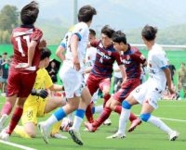 高校サッカー　尚志が鹿島ユースを２―０で下し、今季ホーム初勝利