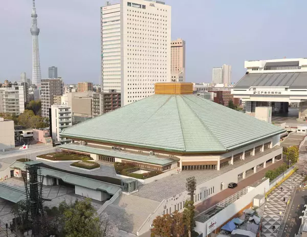 大相撲初場所８日目に天覧相撲　２０年初場所以来　「両陛下ご入場」のアナウンスが恒例