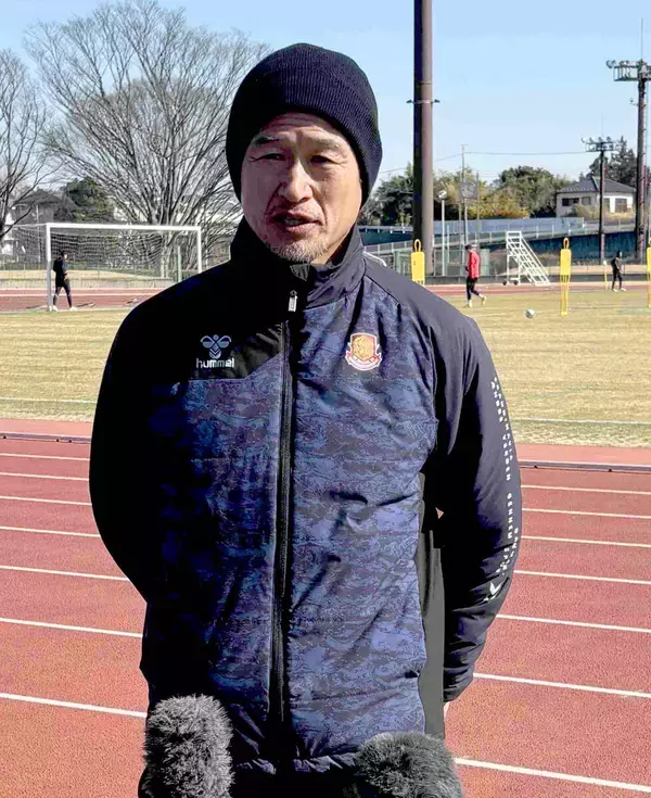 福島ＦＷカズ　開幕戦で１７９５日ぶり“Ｊ再デビュー”なるか　紅白戦ではＰＫ失敗も「役に立ちたい」