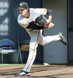 「【巨人キャンプ評論】清水隆行氏が新外国人ウィットリーに驚がく　球の強さが「段違い」で「やってもらわないと困る」」の画像1