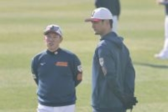 どうなる侍ジャパンのベスト布陣　    前日遊撃の小園海斗が二塁、森下翔太は左翼　２日連続でシートノック