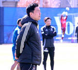 「横浜ＦＭ大島秀夫監督、東京Ｖとの「クラシコ」で今季初勝利へ「責任とプライドを持って…全力で勝ちたい」」の画像1