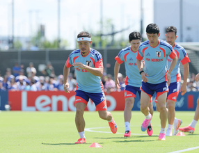 【Ｗ杯】オランダ戦へ光り！　遠藤航がスパイク履いて全体練習復帰　ベース合宿地のナッシュビルＳＣの施設で初練習