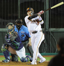 【巨人】坂本勇人“凱旋”安打にファン大歓声　高校時代を過ごした思い出の青森で「よかったです」