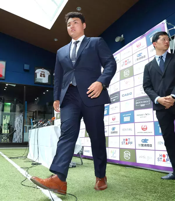 佐々木麟太郎、来季中のメジャー昇格なら異例中の異例　現実的にはマイナー２～３年が目安