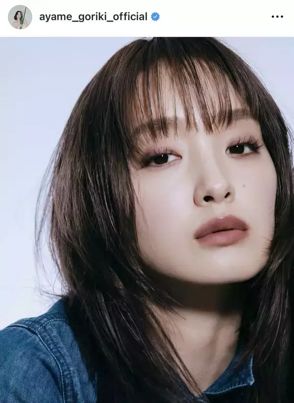 ３３歳人気女優「ますます美人に」最新姿　プルプル唇にくぎ付け「視線が」「どんどん色気」剛力彩芽に反響