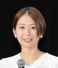 フジテレビ小室瑛莉子アナ、結婚を生報告！「ぽかぽか」で正式発表「仕事はこれまでよりも頑張っていきます」スタジオ祝福