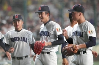 【甲子園】横浜ナインが織田翔希を絶賛「怪物ぶりが見られました」　「ほんとに味方で良かった」「球場の雰囲気を変えられる存在」