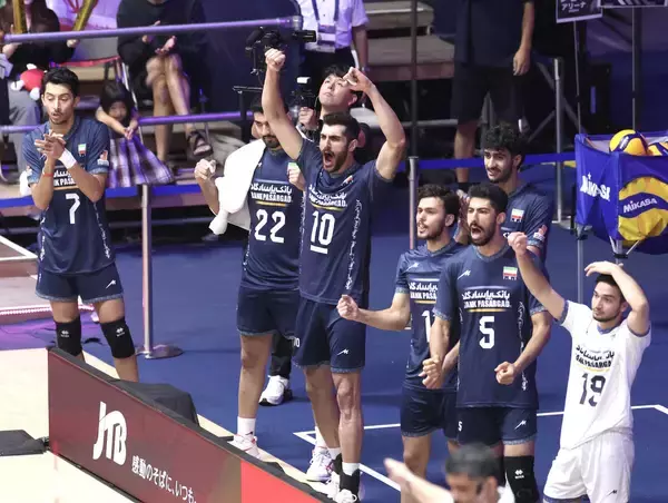 【バレー男子】イランが決勝進出、敗れた豪州は３位決定戦へ　日本は韓国に勝つと３大会連続でイランと対戦…優勝でロス五輪、アジア選手権