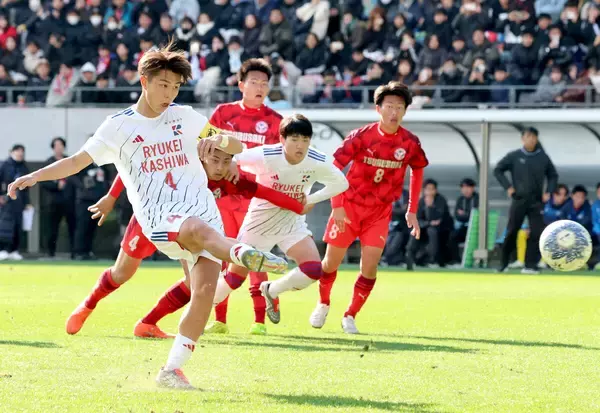 【高校サッカー】大分鶴崎、金星逃す…優勝候補から先制も大量５失点　県勢１４大会ぶり８強ならず
