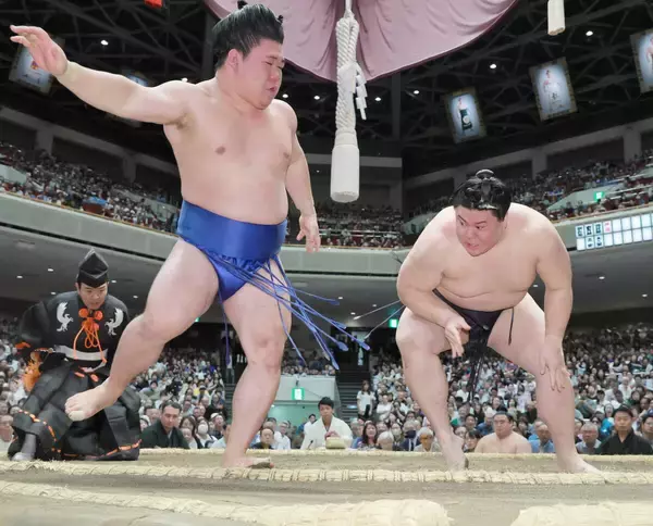 義ノ富士、新鋭対決を制して４連勝「この調子でいきたい」