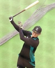 【巨人】吉川尚輝がブルージェイズに入団の岡本和真から連絡を受けて祝福「頑張ってほしいです」