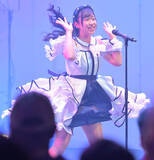 「自称アイドル・菅沼菜々がファンミーティング開催　「超絶かわいい、ななちゃん！」　歌とダンスで魅了」の画像1