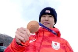 【五輪】男子モーグル堀島「日本語の文字を見ると泣けます」銅メダル支えた人口約２万人の故郷の応援　４年続いた黒板アート