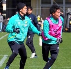 Ｊ１公式戦で１７年ぶり勝利の千葉　一夜明けてサポーターと交流会実施