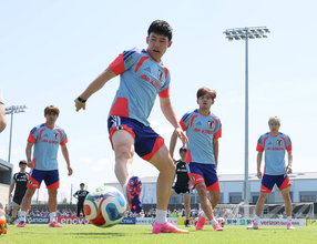 【Ｗ杯】衝撃の遠藤航離脱　理由は左足の負傷　山本昌邦技術委員長が説明「リバウンドということ」帯同しないのは「本人の意思」