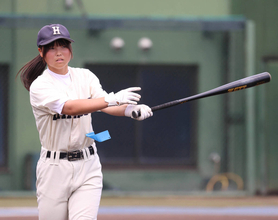 【高校野球】埼玉・飯能が劇的勝利で初戦を突破　埼玉初の女性ノッカー、花岡咲愛「次はもっともっとチームのためになるようなノックを」