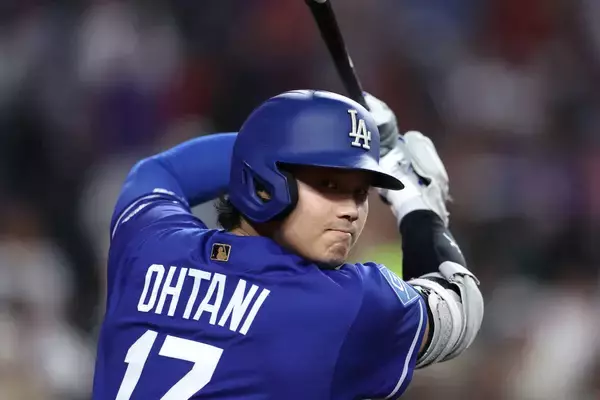 大谷翔平、２打席目の絶好機に痛恨の見逃し三振　ＡＢＳチャレンジ要求も判定通りで敵地熱狂…前日には決勝の執念激走打で連敗脱出