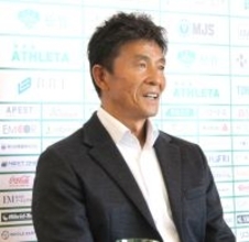 東京Ｖ江尻篤彦強化部長、来季も城福浩監督体制で戦う方針示す「難しい変則的なシーズン…引き受けていただければと思っています」