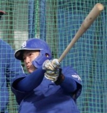 【中日】石川昂弥が打撃練習でサク越え４連発　大谷翔平より先に観客から拍手をもらい「気まずい…」と照れ笑い