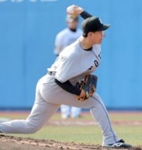 【巨人】育成ドラ１・冨重英二郎が１軍０封デビュー　同級生・竹丸の投球が励み「あいつが良かった分、自分も頑張らなきゃ」