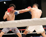 「【ボクシング】エスピノサ兄弟は判定決着で明暗　兄・龍は初陣勝利も弟・力は連敗でＡ級昇格ならず　メキシコ人の祖父は日本を拠点に活躍した元世界王者」の画像1