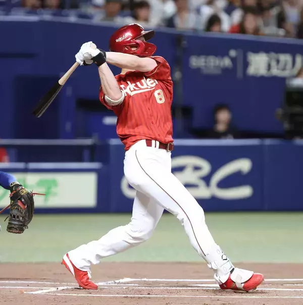 【楽天】 辰己涼介が先制２ラン　逆方向へ一発　プロ初白星狙う桜井頼之介からアーチ