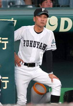 【甲子園】就任４か月で公立３校目の聖地　福山・小田浩監督「公立とか私立ではなく全国で三千何百通りの道がある」「誇りを持って終えることができた」