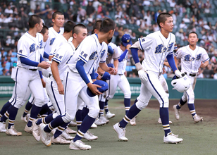 【甲子園】霞ケ浦・高橋祐二監督が横浜打線に脱帽　決め球痛打され「さすが横浜」　７Ｋ織田には「打球らしい打球も出なかった」