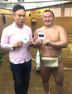 白鵬、吉野家「牛丼１００杯」プレゼントに笑顔…充実の稽古納め