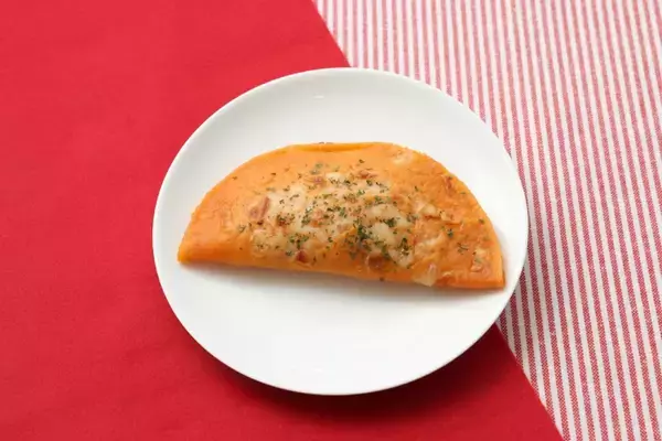 「ナポリタン入りの惣菜パン『ナポリパン』やマリトッツォ･モンブランなど「イタリアンカフェ」がテーマの新商品【セブン‐イレブン】」の画像