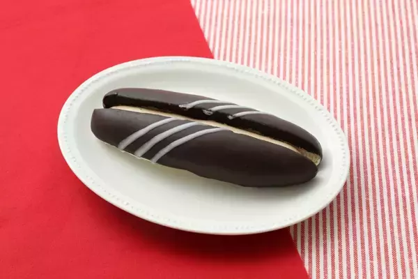 「ナポリタン入りの惣菜パン『ナポリパン』やマリトッツォ･モンブランなど「イタリアンカフェ」がテーマの新商品【セブン‐イレブン】」の画像