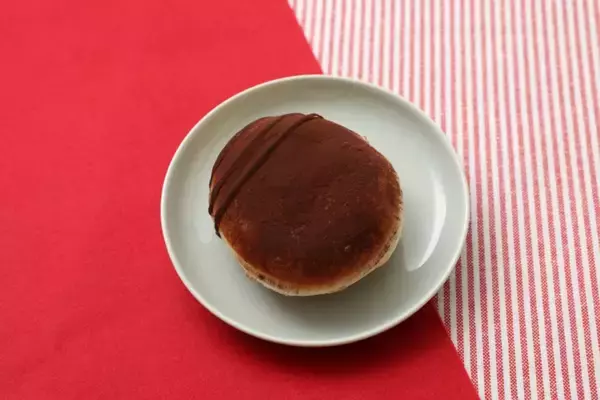 「ナポリタン入りの惣菜パン『ナポリパン』やマリトッツォ･モンブランなど「イタリアンカフェ」がテーマの新商品【セブン‐イレブン】」の画像