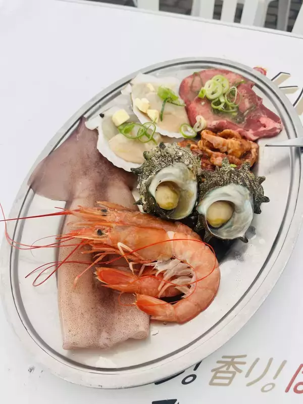 3世代が楽しめるバーベキュー「近鉄上本町ファミリービアガ―デン」開始　えび釣りブースなども設置