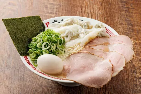 「小ぶりながらも旨味つまった「ワンタン」が主役　海外展開もする博多ラーメン専⾨店が新店舗オープン」の画像