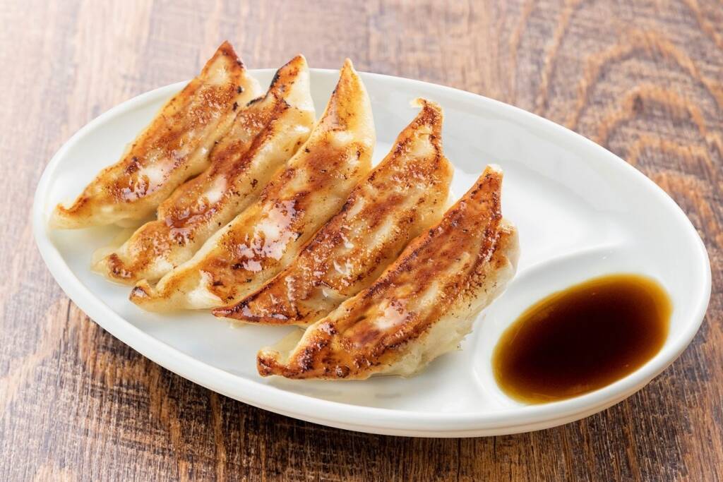 小ぶりながらも旨味つまった「ワンタン」が主役　海外展開もする博多ラーメン専⾨店が新店舗オープン