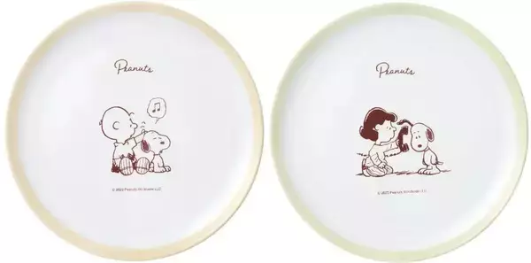 「ジョイフル×スヌーピー ステッカー・ポーチ・プレートとエコバッグ発売、抽選でビーズクッション・水筒プレゼントも」の画像