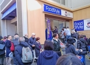 イオン系列「フードスタイル」1号店が東京･三田に、惣菜やこだわりの生鮮なども充実【新店レポート】