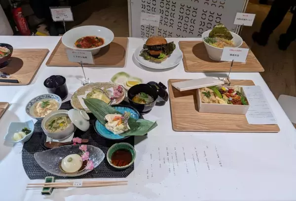 「不二製油と泉佐野市が共創、植物性ダシ活用メニュー開発へ/食のバリアフリー進める」の画像