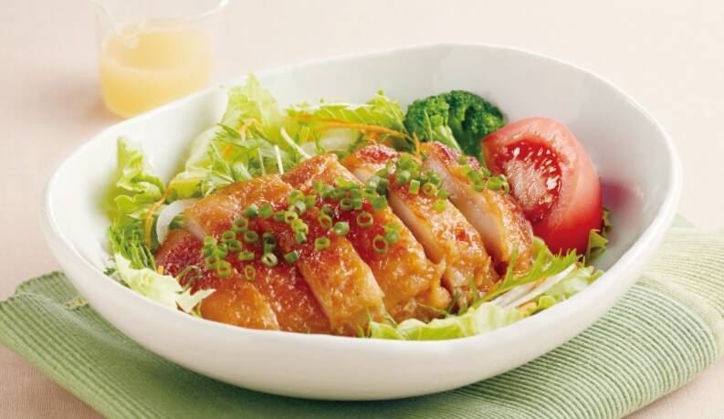 ジョイフル「ぽかぽか冬の推しメシ」フェア開催/もつ鍋やかきフライ、濃厚スイーツ3品などをラインアップ