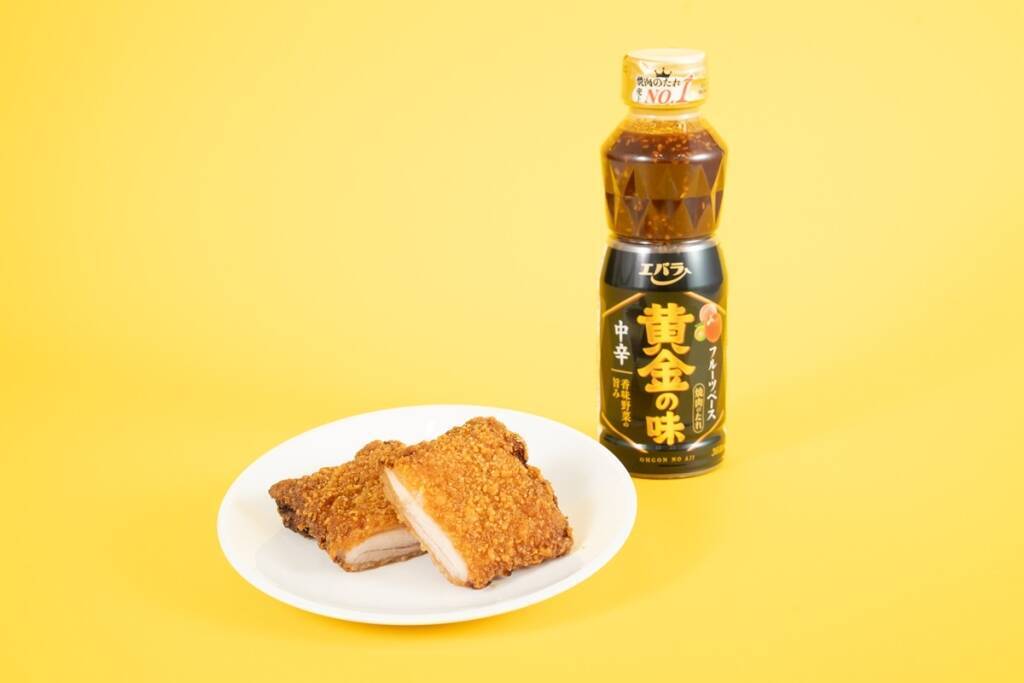 ファミリーマート、創業45周年で18ブランドとコラボ / 焼肉のたれ味ファミチキ、パンチョ監修チーズナポリタン、ゴディバ、ペヤングなど18商品