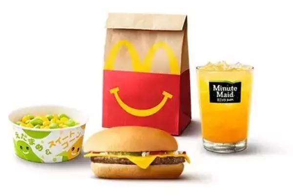 「ハッピーセット「すみっコぐらし」第1弾、しろくま・とんかつ・とかげのパズルがおもちゃに登場、シールブックのプレゼントも/マクドナルド」の画像