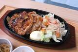 「やよい軒「極みしょうが焼定食」復活、三元豚ロースを増量　国産黄金しょうが使用」の画像3