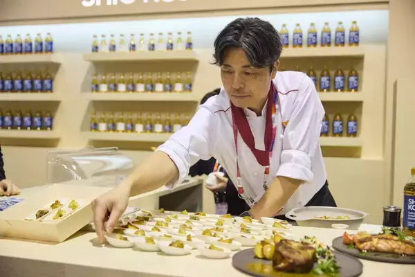 世界最大級の展示会に出展、「液体塩こうじ」を世界の「SHIO KOJI」へ【ハナマルキ】