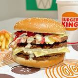 「バーガーキング、1713kcalの超大型チーズバーガー新発売」の画像1