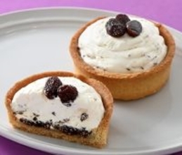 【ファミマ初】『ラムレーズンフェア』開催/濃厚な香りにこだわったケーキや菓子、アイスなど全11品を数量限定で発売