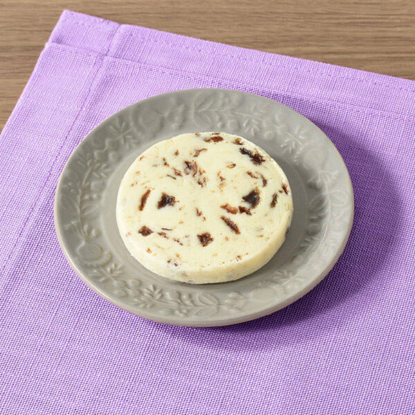 【ファミマ初】『ラムレーズンフェア』開催/濃厚な香りにこだわったケーキや菓子、アイスなど全11品を数量限定で発売