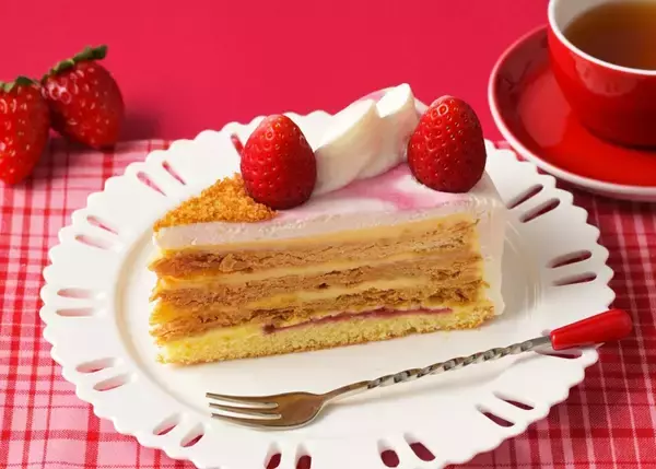 「「苺スイーツフェア」開催、定番のショートケーキをはじめナポレオンパイやミルフィーユなど全9品を発売【銀座コージーコーナー】」の画像